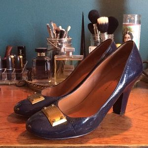Marc by Marc Jacobs navy heels